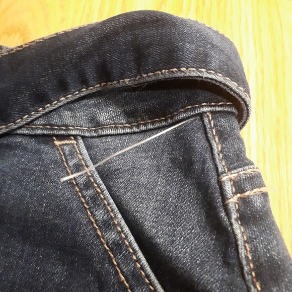 Bundle: one skort and one pair of shorts - Picture 4 of 12